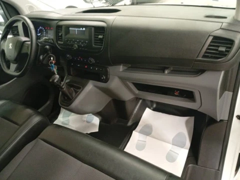Peugeot Expert Furgón Pro 1.5 BlueHDi 120 S&S Standard 4 Puertas