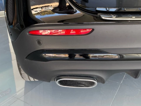 Mercedes-Benz GLA  250 e