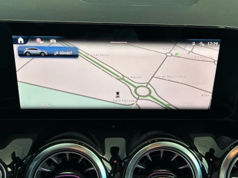 Mercedes-Benz GLA  250 e