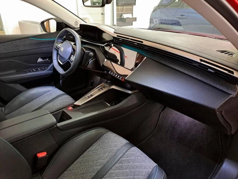 Peugeot 408 Nuevo 408 Allure Pack Puretech 130 S&S EAT8