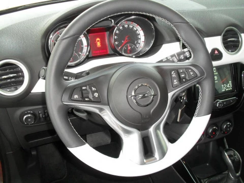 Opel Adam GLAM 1.4 87CV MTA