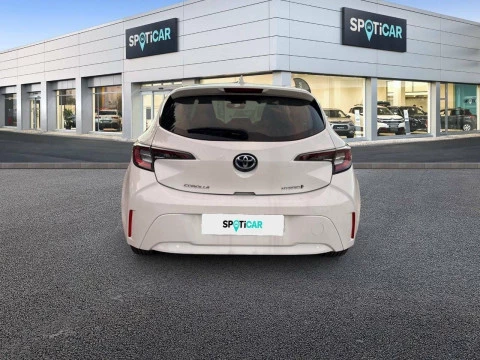 Toyota Corolla 1.8 125H ACTIVE TECH E-CVT