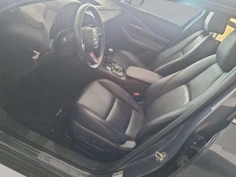 Mazda CX-30  2.0 Skyactiv-X Zenith Black Safety 2WD 137kW