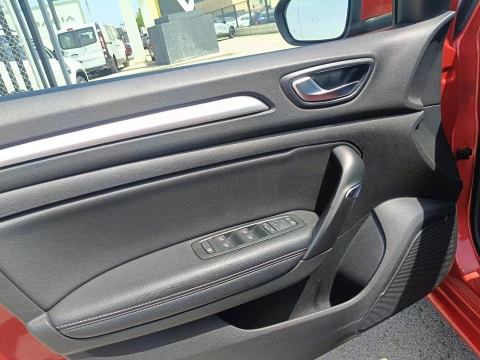 Renault Megane  S.T. E-TECH Zen 117kW