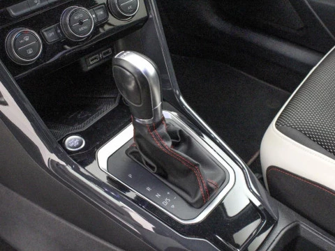 Volkswagen T-Roc 1.5 TSI DSG SPORT 150CV 5P