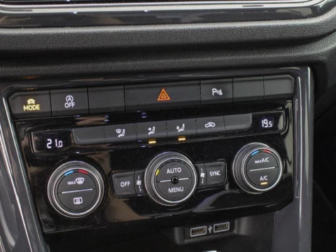 Volkswagen T-Roc 1.5 TSI DSG SPORT 150CV 5P