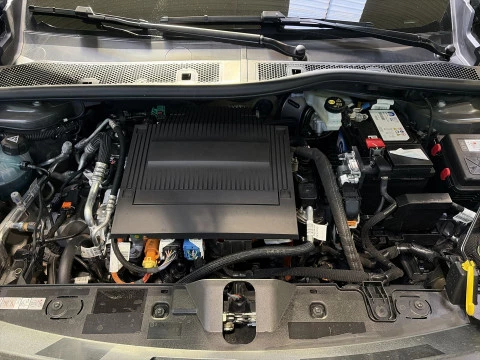 Peugeot e-2008 Electrico Allure 115 kW (156 CV)