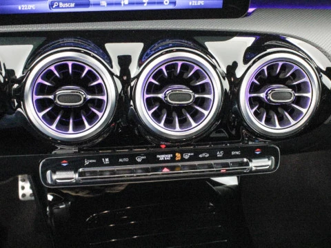 Mercedes-Benz Clase A 2.0 A 180 D DCT 116 5P