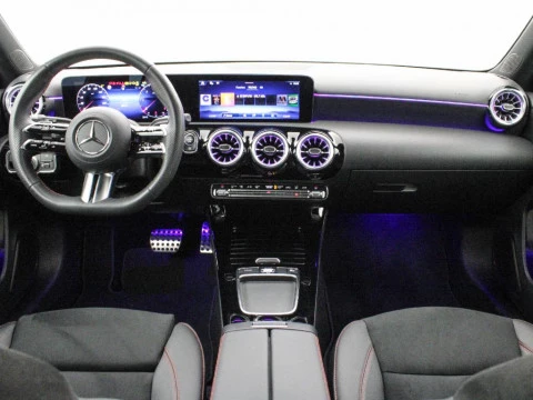 Mercedes-Benz Clase A 2.0 A 180 D DCT 116 5P