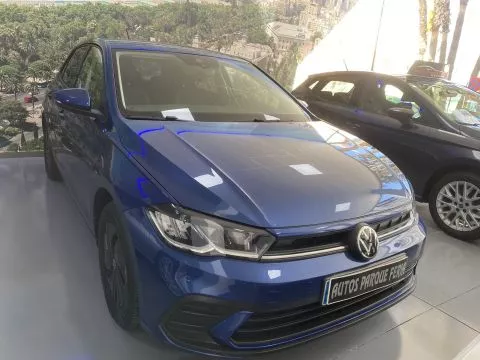 Volkswagen Polo Life 1.0 TSI 95 CV Volkswagen Polo Life 1.0 TSI 95 CV