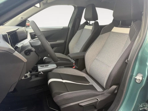 Opel Frontera 1.2T XHT Hybrid eDCT6 81kW GS