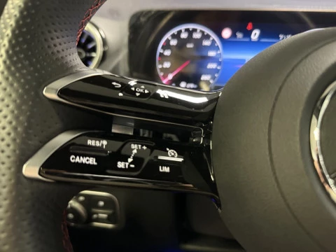 Mercedes-Benz GLA GLA 200 D