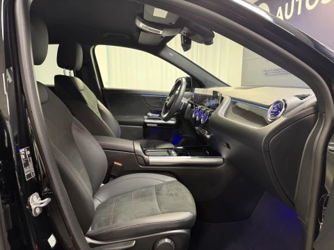 Mercedes-Benz GLA GLA 200 D