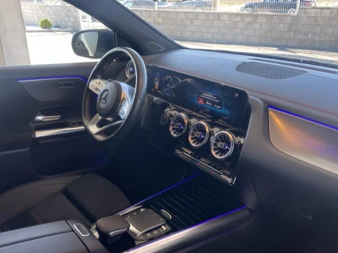 Mercedes-Benz EQA  250
