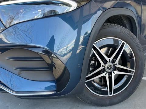 Mercedes-Benz EQA  250