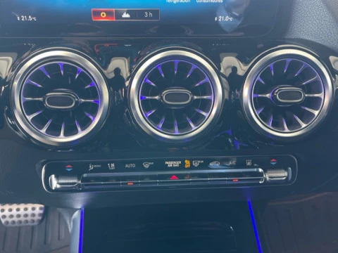 Mercedes-Benz EQA  250