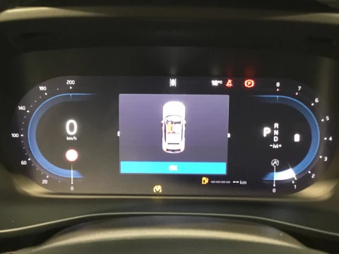 Volvo XC40 XC40 CORE B3 MILD HYBRID GASOLINA