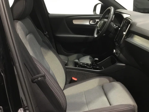 Volvo XC40 XC40 CORE B3 MILD HYBRID GASOLINA