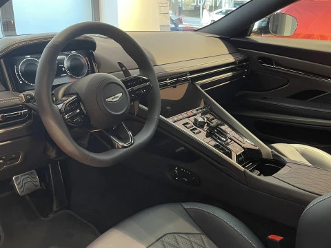 Aston Martin DB12 4.0 V8 Auto