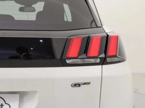 Peugeot 3008 2.0BLUEHDI 133KW GT AUTO S&S 180 5P