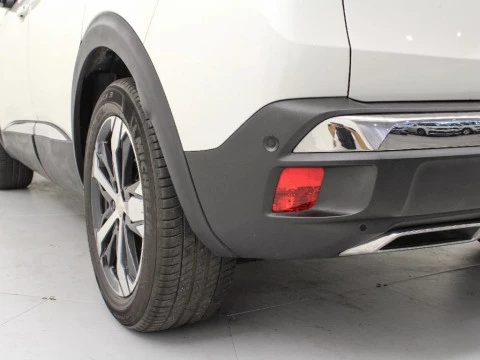 Peugeot 3008 2.0BLUEHDI 133KW GT AUTO S&S 180 5P