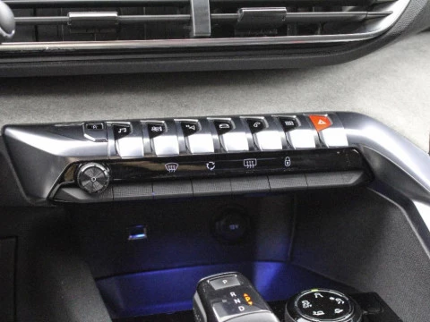 Peugeot 3008 2.0BLUEHDI 133KW GT AUTO S&S 180 5P