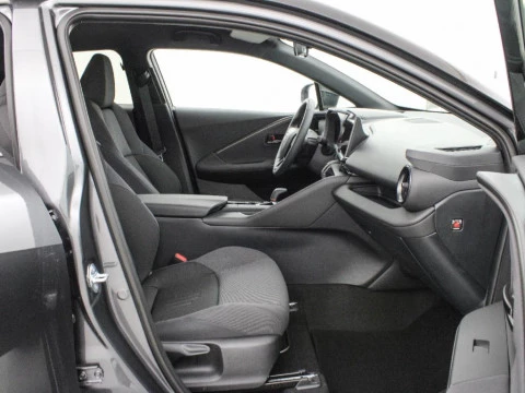 Toyota C-HR CH Toyota C-HR - NG24