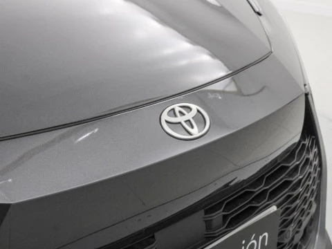 Toyota C-HR CH Toyota C-HR - NG24