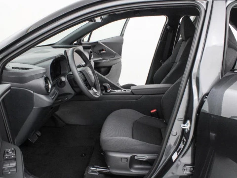 Toyota C-HR CH Toyota C-HR - NG24