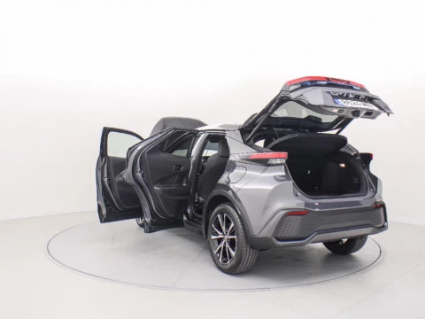 Toyota C-HR CH Toyota C-HR - NG24