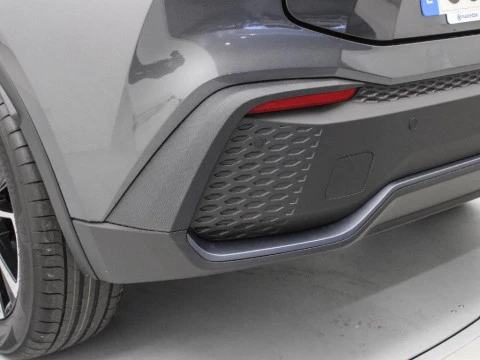 Toyota C-HR CH Toyota C-HR - NG24