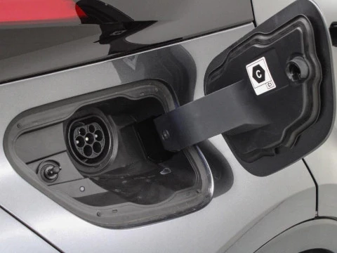 Toyota C-HR CH Toyota C-HR - NG24