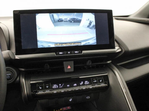 Toyota C-HR CH Toyota C-HR - NG24