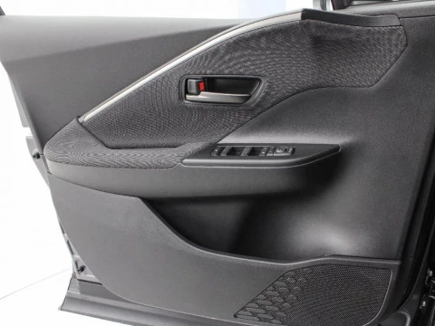 Toyota C-HR CH Toyota C-HR - NG24