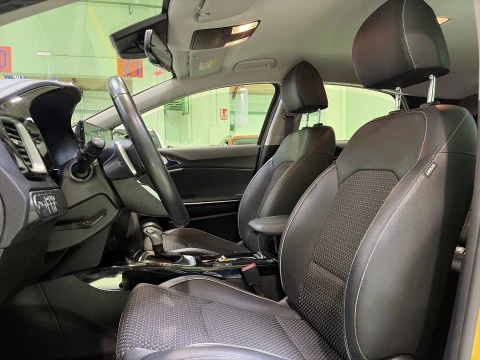 Kia XCeed 1.6 GDi PHEV eTech 104 kW (141 CV)