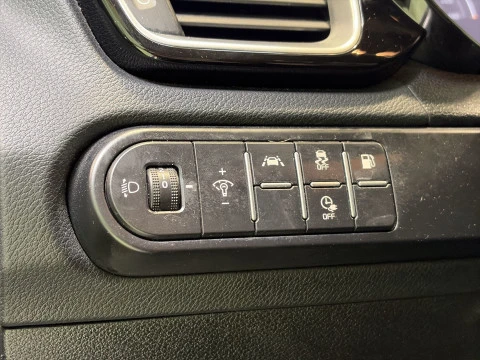 Kia XCeed 1.6 GDi PHEV eTech 104 kW (141 CV)