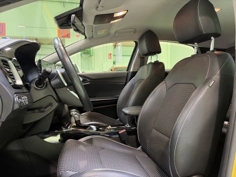 Kia XCeed 1.6 GDi PHEV eTech 104 kW (141 CV)