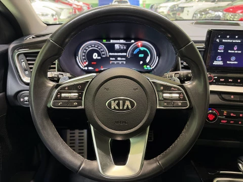 Kia XCeed 1.6 GDi PHEV eTech 104 kW (141 CV)