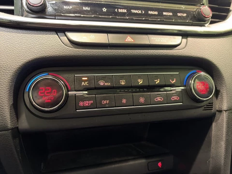 Kia XCeed 1.6 GDi PHEV eTech 104 kW (141 CV)