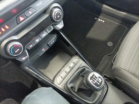 Kia Stonic 1.0 T-GDi 74kW (100CV) MHEV MT Drive