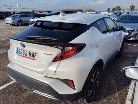 Toyota C-HR 2.0 180H Advance