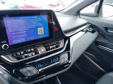 Toyota C-HR 2.0 180H Advance