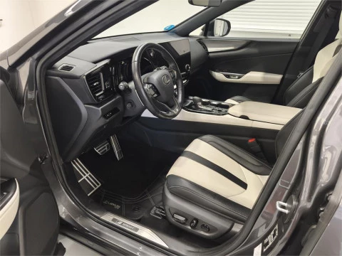 Lexus NX 450h+ F Sport 4WD