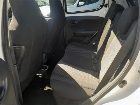 Peugeot 108 Top! Allure 1.2 PureTech 60KW (82CV)