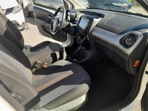 Peugeot 108 Top! Allure 1.2 PureTech 60KW (82CV)