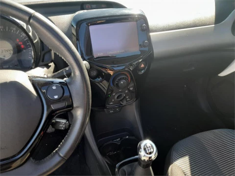 Peugeot 108 Top! Allure 1.2 PureTech 60KW (82CV)