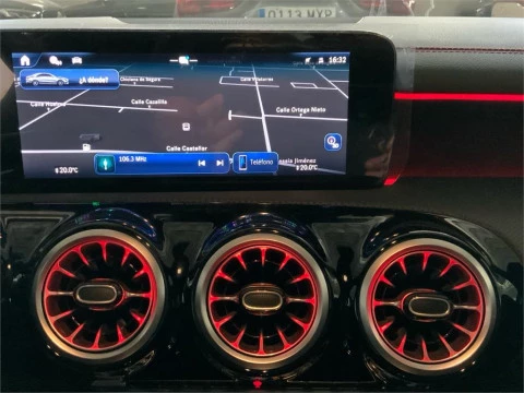 Mercedes-Benz CLA 220 D DCT