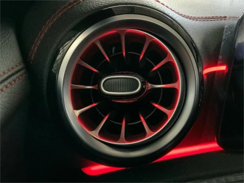 Mercedes-Benz CLA 220 D DCT