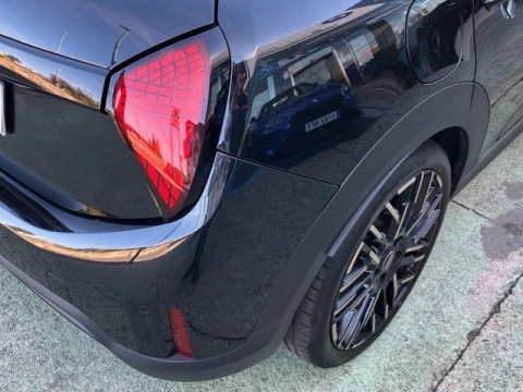 MINI Cabrio Cooper C 115 kW (156 CV)