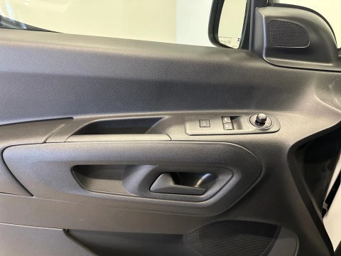 Peugeot Partner Standard 600kg BlueHDi 73kW